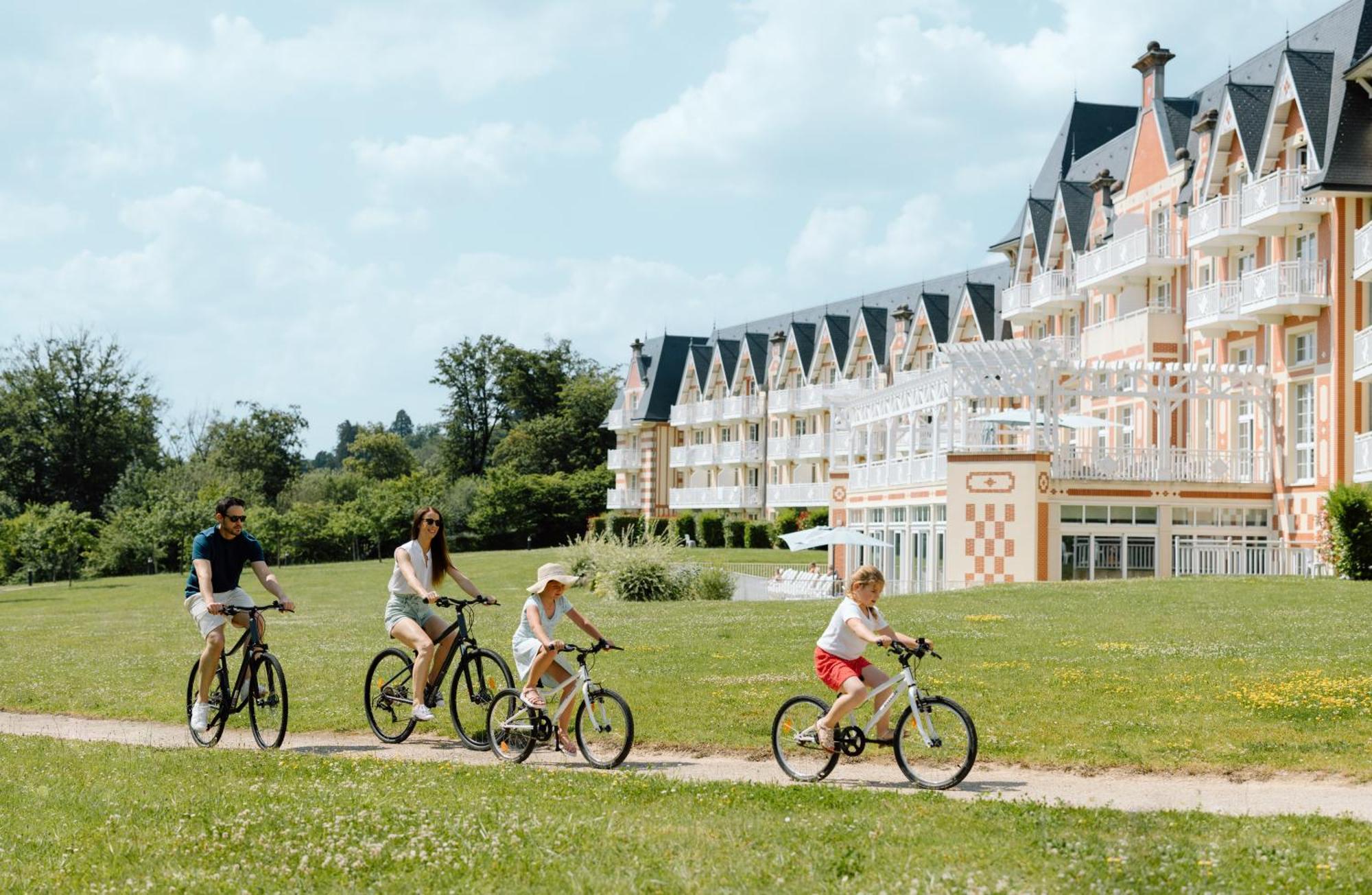Residence B'O Cottage - B'O Resort Thermal & Spa Bagnoles de l'Orne Normandie Екстериор снимка