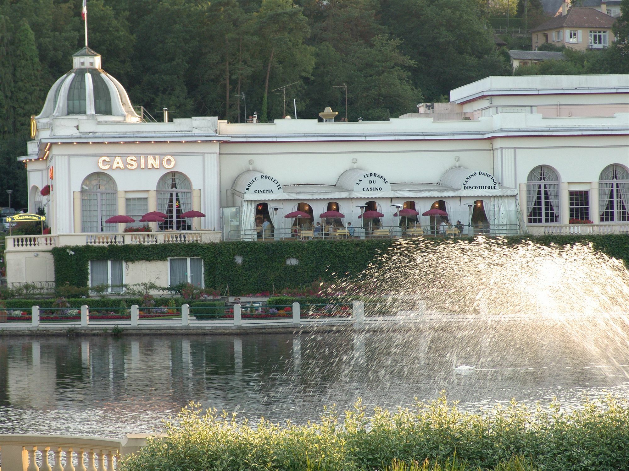 Residence B'O Cottage - B'O Resort Thermal & Spa Bagnoles de l'Orne Normandie Екстериор снимка